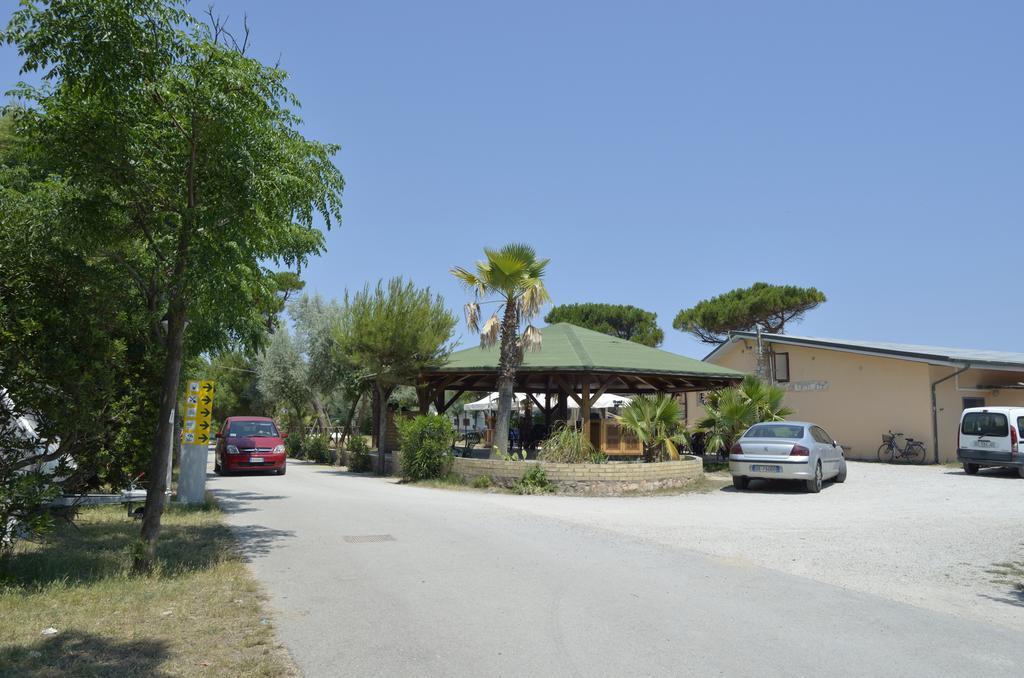 Camping La Pineta Porto Recanati Εξωτερικό φωτογραφία