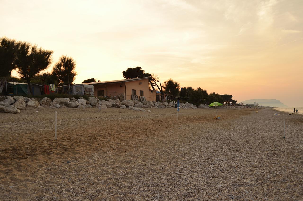Camping La Pineta Porto Recanati Εξωτερικό φωτογραφία